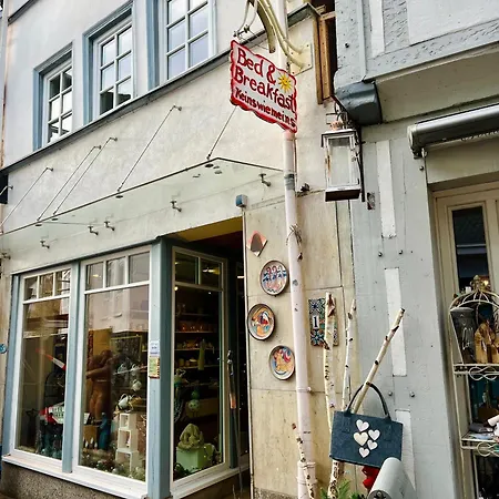 Gaestehaus Keins Meins Bed & Breakfast 3*